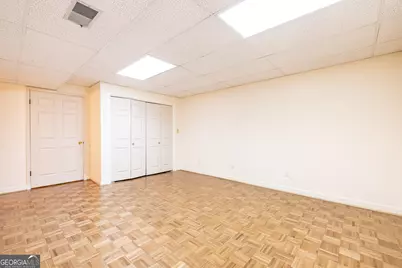 650 Moores Mill Road Square #27, Atlanta, GA 30327 - Photo 35