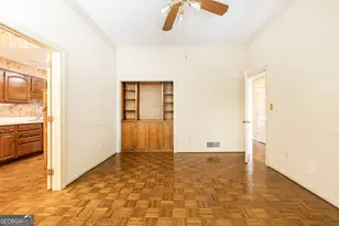 650 Moores Mill Road Square, Atlanta, GA 30327 - Photo 5