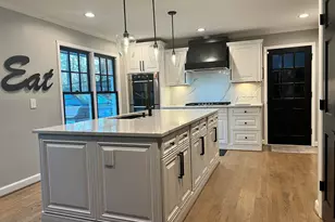 2759 Chimney Springs Dr, Marietta, GA 30062 - Photo 5