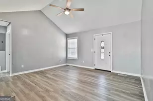 1209 N Hampton Dr, Hampton, GA 30228 - Photo 9