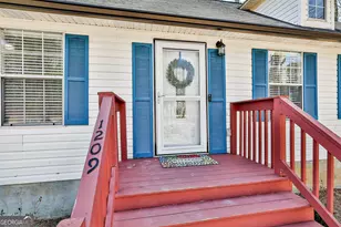 1209 N Hampton Dr, Hampton, GA 30228 - Photo 5