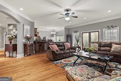 203 Westchester Drive, Macon, GA 31210 - Photo 11