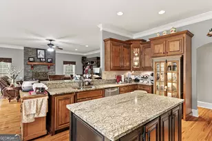 203 Westchester Dr, Macon, GA 31210 - Photo 15