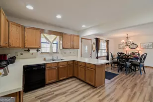 1526 Cronic Town Rd, Auburn, GA 30011 - Photo 11