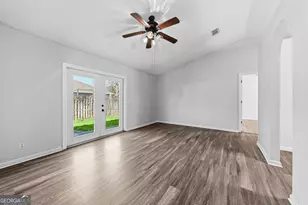 401 Maggie Way, Saint Marys, GA 31558 - Photo 9