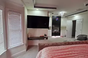 6375 Glenridge Unit Dr, Atlanta, GA 30328 - Photo 5