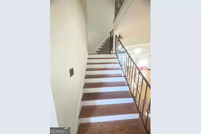 6375 Glenridge  Unit Drive #200, Atlanta, GA 30328 - Photo 33