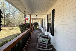 467 Grove Pointe Ct, Locust Grove, GA 30248 - Photo 3