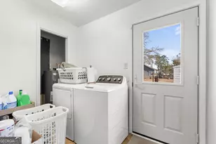 124 Pierce Ave, Swainsboro, GA 30401 - Photo 19