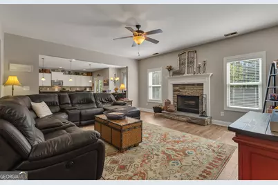 360 Walden Pond Way, Senoia, GA 30276 - Photo 11