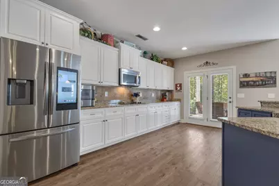 360 Walden Pond Way, Senoia, GA 30276 - Photo 25