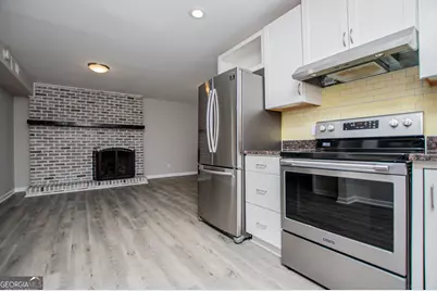 541 N White St Unit 11, Carrollton, GA 30117 - Photo 19