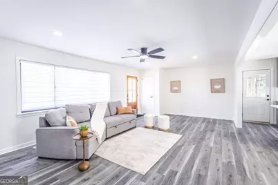 3253 Shadowridge Drive SW, Marietta, GA 30008 - Photo 7