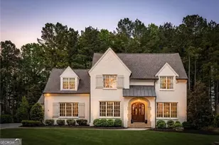 688 Crescent River Pass, Suwanee, GA 30024 - Photo 3