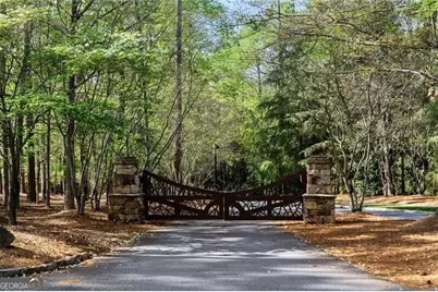 688 Crescent River Pass, Suwanee, GA 30024 - Photo 93