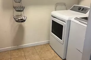 1405 Rainbow Cir, Griffin, GA 30224 - Photo 3