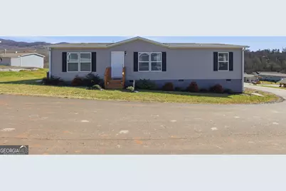 121 N Gemstone Avenue, Franklin, NC 28734 - Photo 3