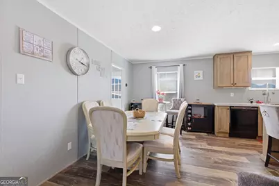 121 N Gemstone Avenue, Franklin, NC 28734 - Photo 9