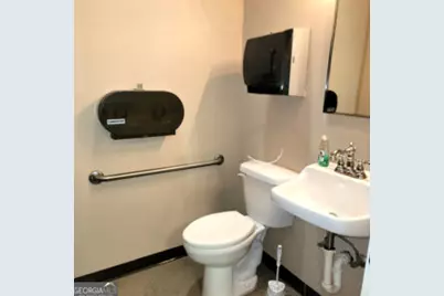 912 Peachtree Street, Louisville, GA 30434 - Photo 5