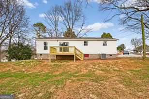 720 Woodland Cir, Loganville, GA 30052 - Photo 5