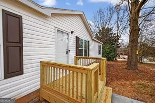 720 Woodland Cir, Loganville, GA 30052 - Photo 9