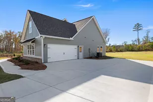 374 Conner Ln, Williamson, GA 30292 - Photo 49