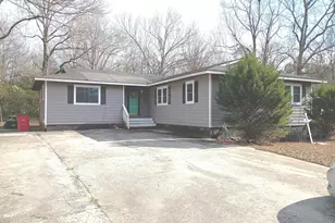 518 Cooley Dr, Sandersville, GA 31082 - Photo 1