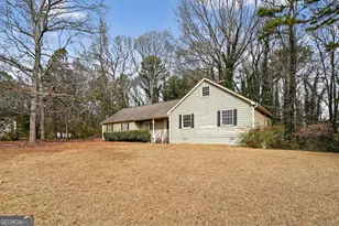 6344 Deshong Dr, Lithonia, GA 30058 - Photo 3