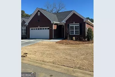225 Regency Lane, Calhoun, GA 30701 - Photo 1