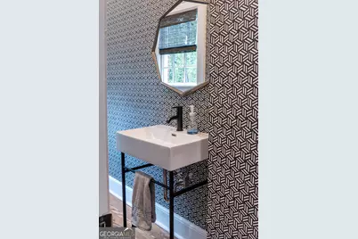 390 Milledge Terrace, Athens, GA 30606 - Photo 21