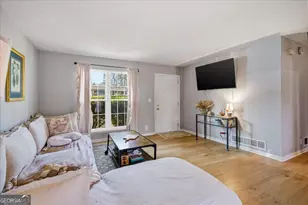 414 Hemlock Dr, Lawrenceville, GA 30046 - Photo 19