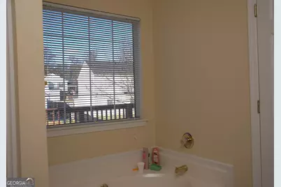 5718 Hidden Brook Circle, Atlanta, GA 30349 - Photo 17