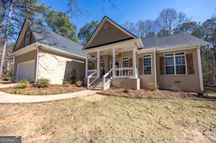 829 Thrash Rd, Lagrange, GA 30241 - Photo 1