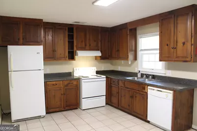 128 Sandy Way, Statesboro, GA 30461 - Photo 3