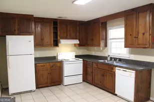 128 Sandy Way, Statesboro, GA 30461 - Photo 3