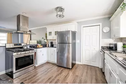 3222 Jamaica Road NW, Atlanta, GA 30318 - Photo 15