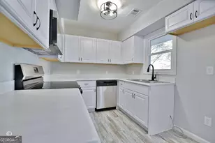 1813 Celia Dr, Columbus, GA 31907 - Photo 9