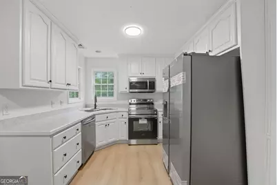 424 S Pine Hill Road, Griffin, GA 30224 - Photo 9