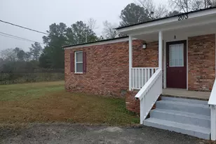 203 Enterprise Apt A, Dublin, GA 31021 - Photo 3
