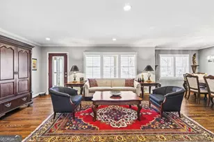 2318 Midvale Cir, Tucker, GA 30084 - Photo 15