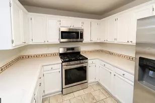 995 Westwell Run, Johns Creek, GA 30022 - Photo 9