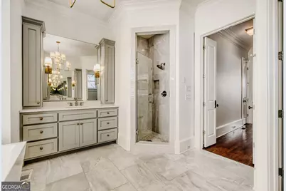 8 W Wieuca Road NE, Atlanta, GA 30342 - Photo 17