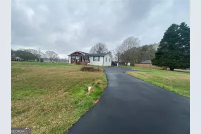 318 Willowwind Drive, Loganville, GA 30052 - Photo 3