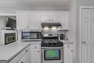 3185 Haverhill Rowe, Lawrenceville, GA 30044 - Photo 11