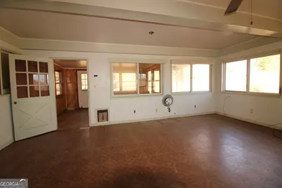 147 W Highland Street, Blue Ridge, GA 30513 - Photo 7