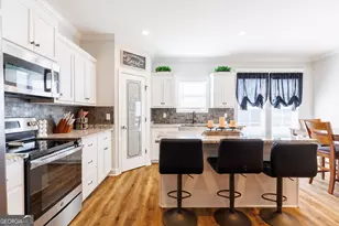 3832 Betty's Pl, Hahira, GA 31632 - Photo 9