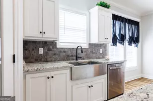 3832 Betty's Pl, Hahira, GA 31632 - Photo 11