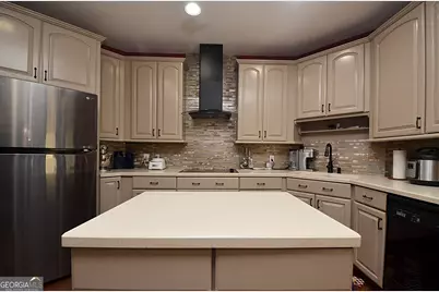 1330 Monroe Drive, Monroe, GA 30655 - Photo 11