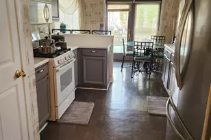 8440 Cedar Creek Ridge, Riverdale, GA 30274 - Photo 15