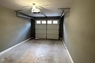 1821 Herringbone Hollow, Lithonia, GA 30058 - Photo 7